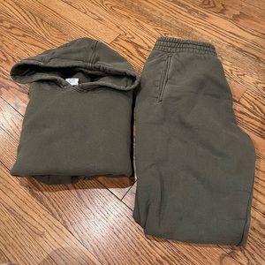 Outdoor Voices Sweatset